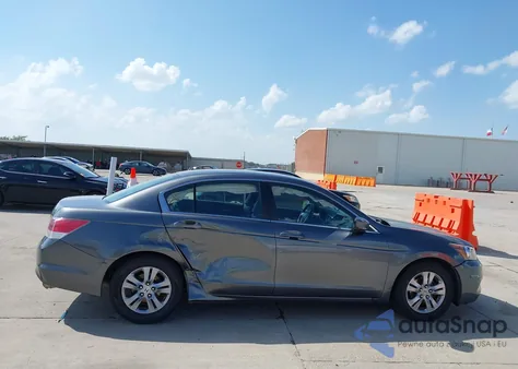 2011 Honda Accord 2.4 Se from USA, damaged, VIN 1HGCP2F6XBA041931